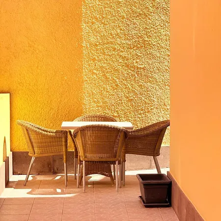 Cozy Corner Close To Beach, Golf And Shopping Vakantiehuis
