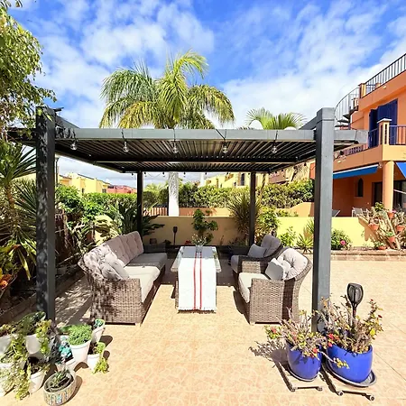 Cozy Corner Close To Beach, Golf And Shopping Vakantiehuis San Bartolomé