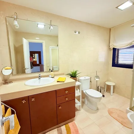 Cozy Corner Close To Beach, Golf And Shopping Ferienhaus San Bartolomé