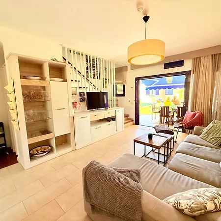Cozy Corner Close To Beach, Golf And Shopping Ferienhaus San Bartolomé